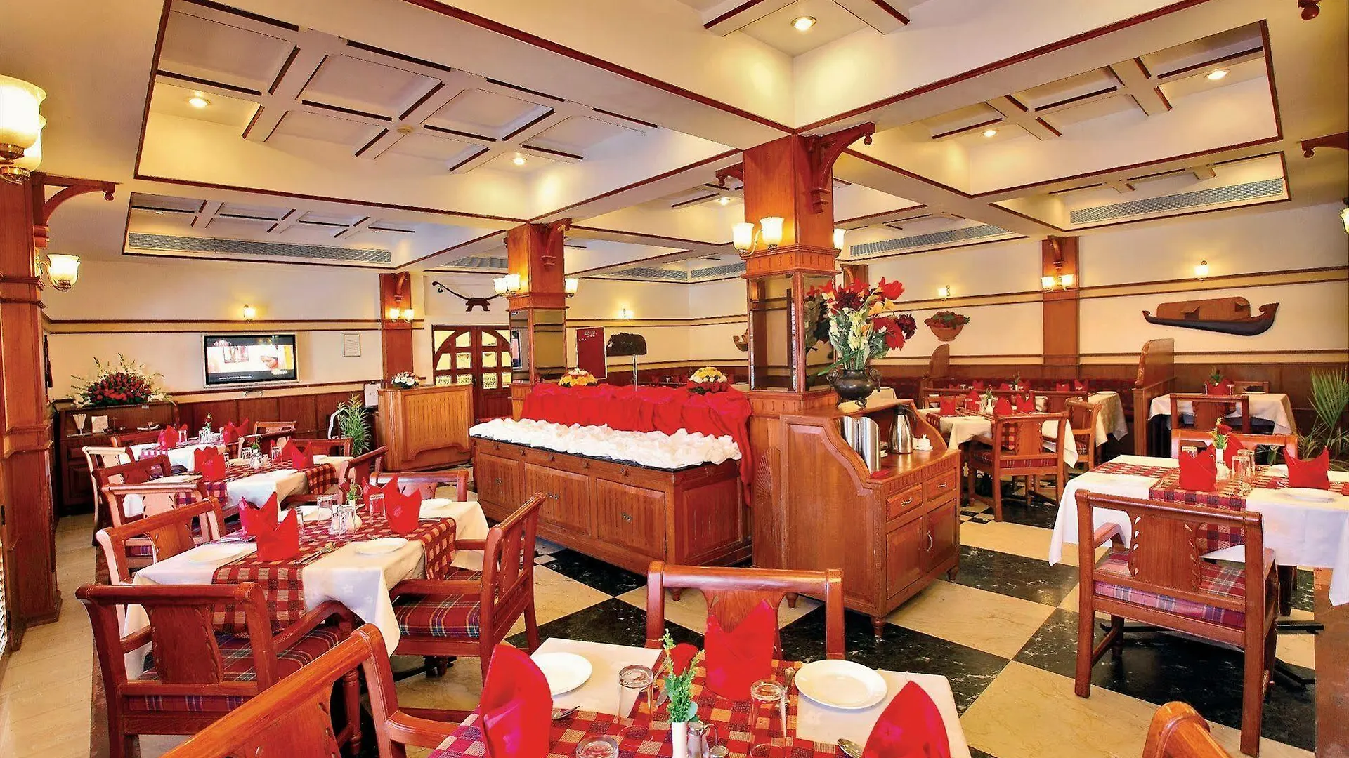 Quality Airport Hotels Nedumbassery 3*,
